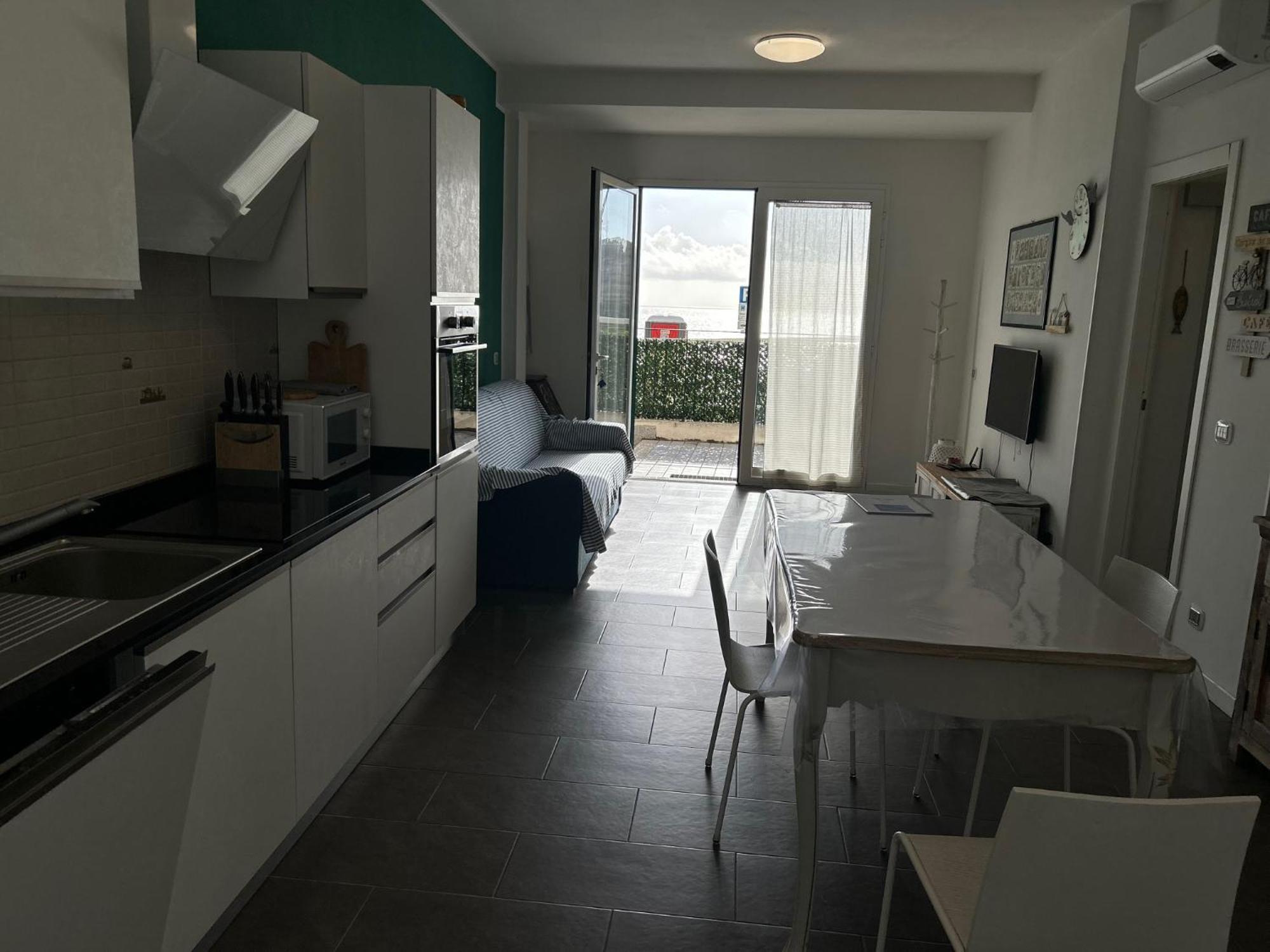 Casa Serge Vista Mare Con Ampio Terrazzo Privato بيرغيجي المظهر الخارجي الصورة
